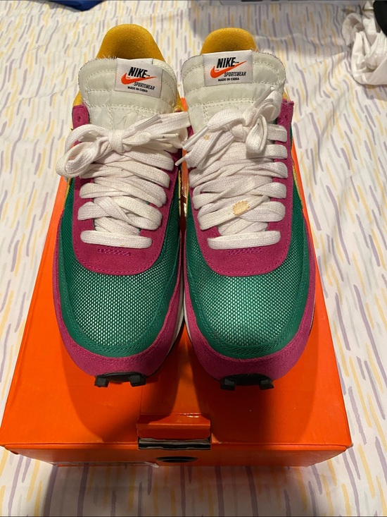 Nike Other - Nike Sacai x LD waffle pine green size 10